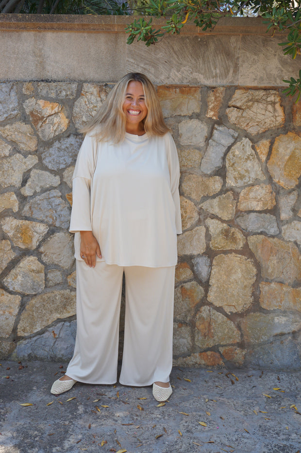 CONJUNTO YIX CREMA