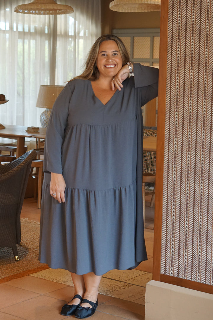 VESTIDO CAPE GRIS