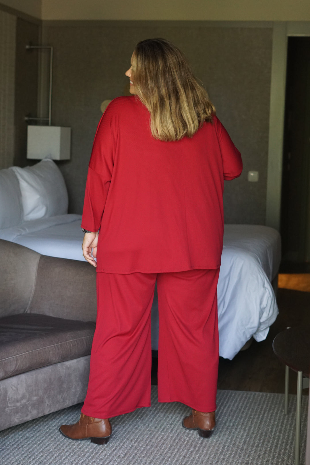 CONJUNTO YIX ROJO