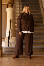 CONJUNTO SWAN MARRÓN