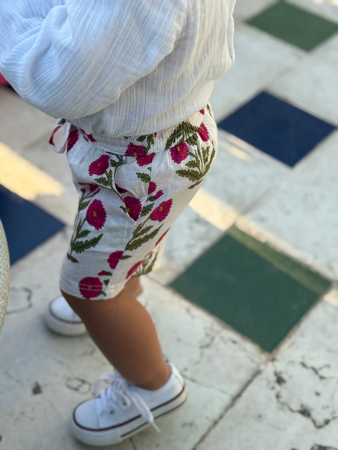 SHORT NAGUA FLOR