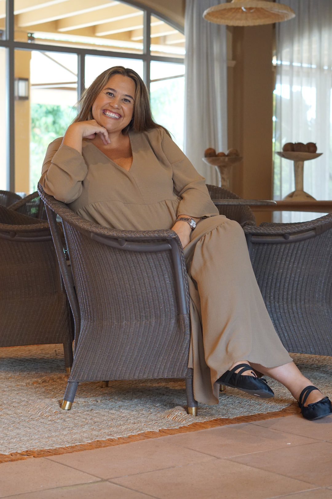 VESTIDO CAPE BEIGE