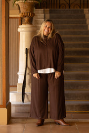 CONJUNTO SWAN MARRÓN