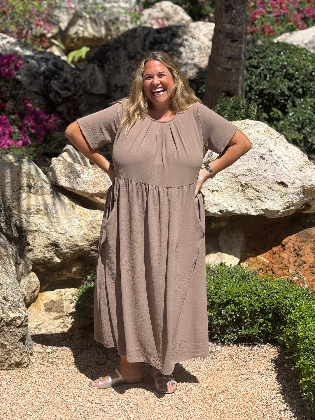 VESTIDO GRETA TOPO
